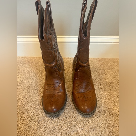 MIA Cowboy boots - size 7 - Picture 3 of 11